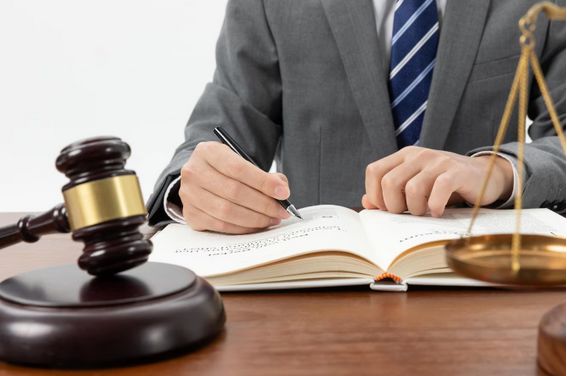 Tráfico Estudio, abogados especialistas en accidentes y caídas en la vía pública