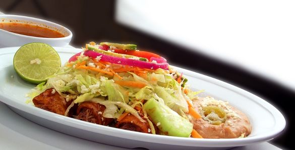 Descubre el sabor de México: enchiladas potosinas y el uso del puré de tomates molidos